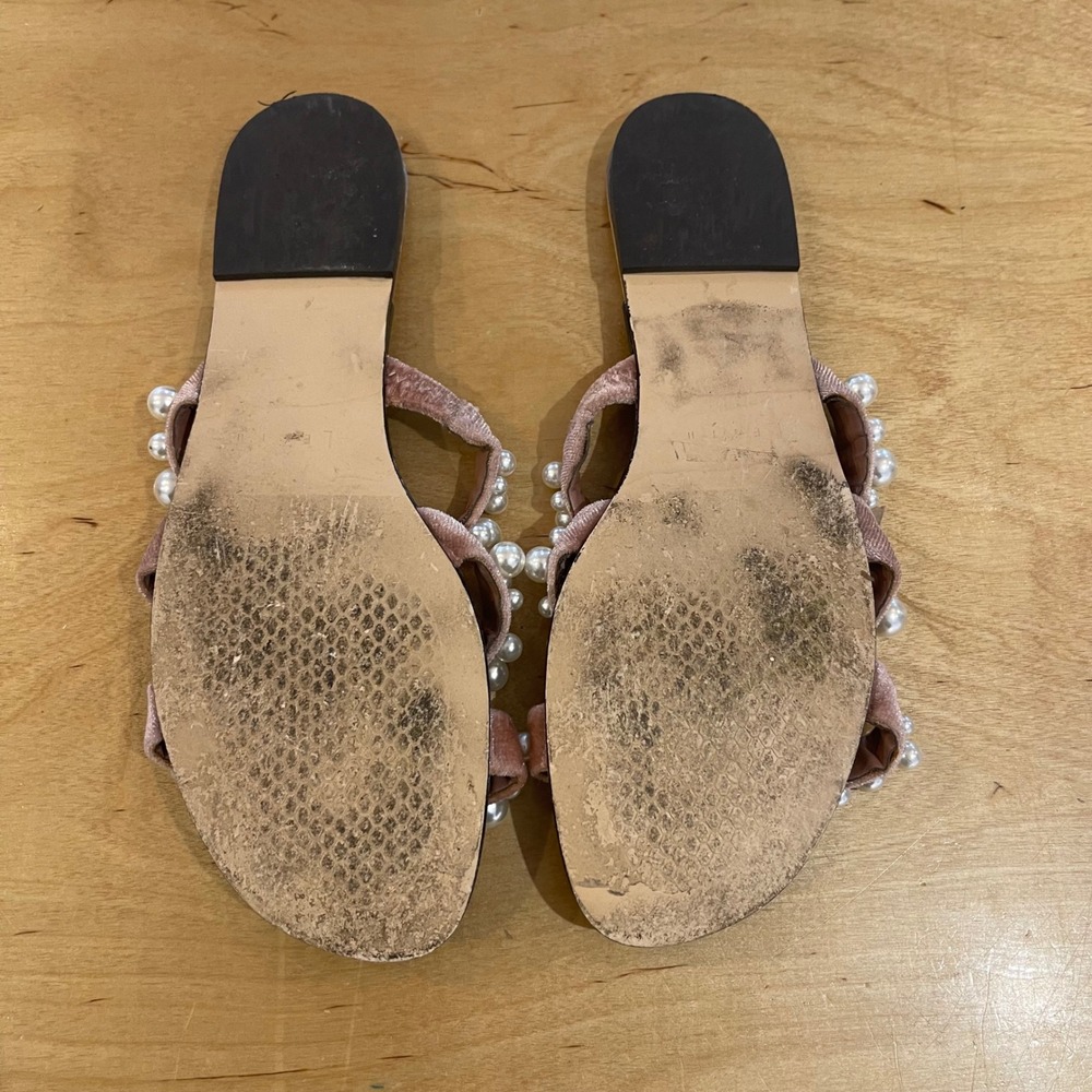 LEITH Pearl Embellished Velvet Flat Sandals Women Size 6.5 Pink Slip On - Picture 4 of 5